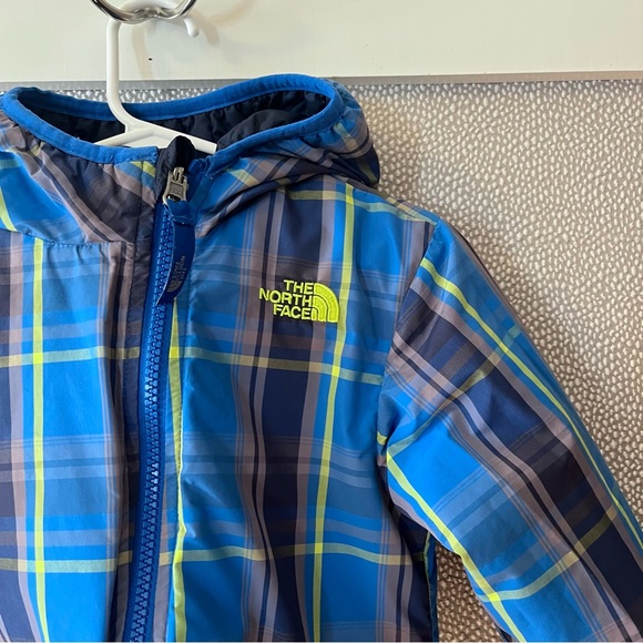 12-18 Months Toddler The North Face Reversible Winter Coat - Picture 3 of 8